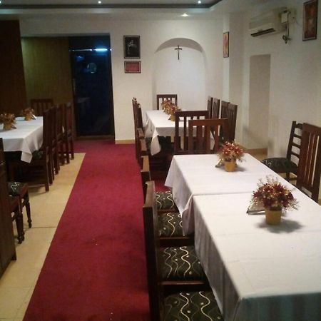 Creek Hotel - Panaji Eksteriør bilde
