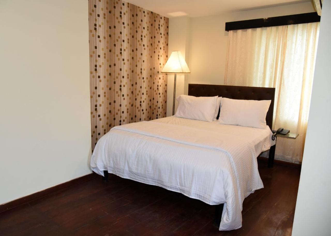 Creek Hotel - Panaji Eksteriør bilde