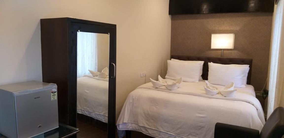 Creek Hotel - Panaji Eksteriør bilde